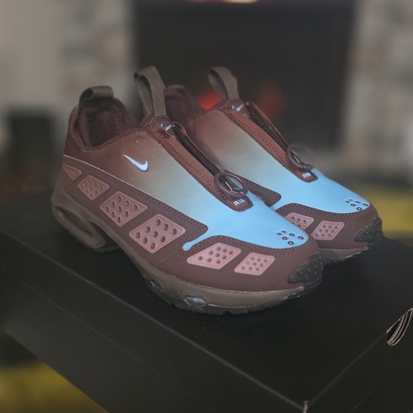 Nike Air Max Sunder Burgundy Crush Baltic Blue Women's New - Picture 4 of 13